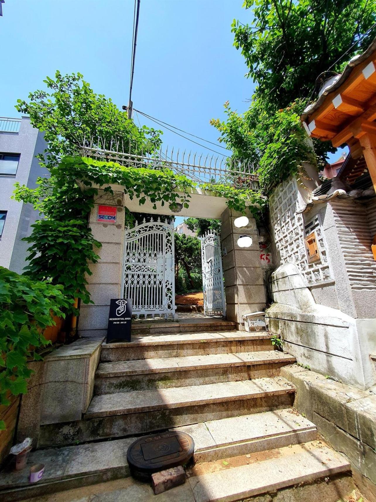 Sg Tailored Service Home Near Metro Seoul Eksteriør bilde
